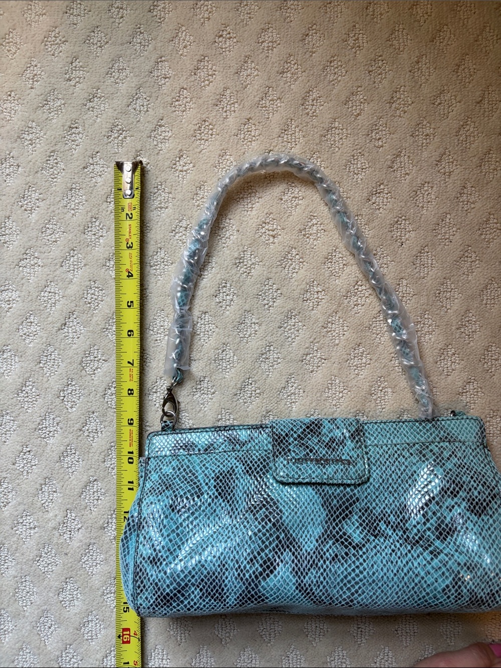 Judith Ripka Turquoise Snakeskin-Effect Shoulder Bag - Picture 2 of 3